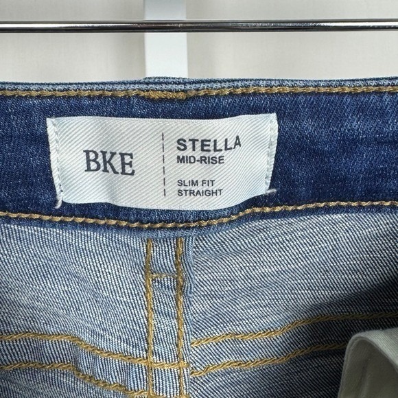 BKE Stella Mid Rise Slim Fit Straight Leg Buckle Jeans Women's Size 30x32 - Picture 5 of 15